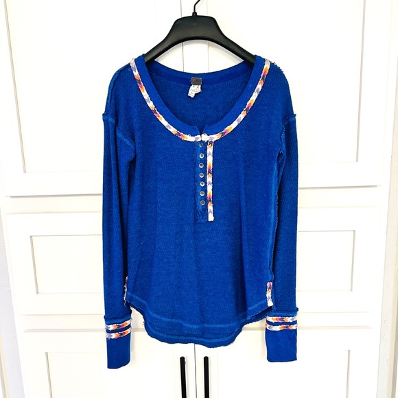 Free People long-sleeves Top - Picture 1 of 3